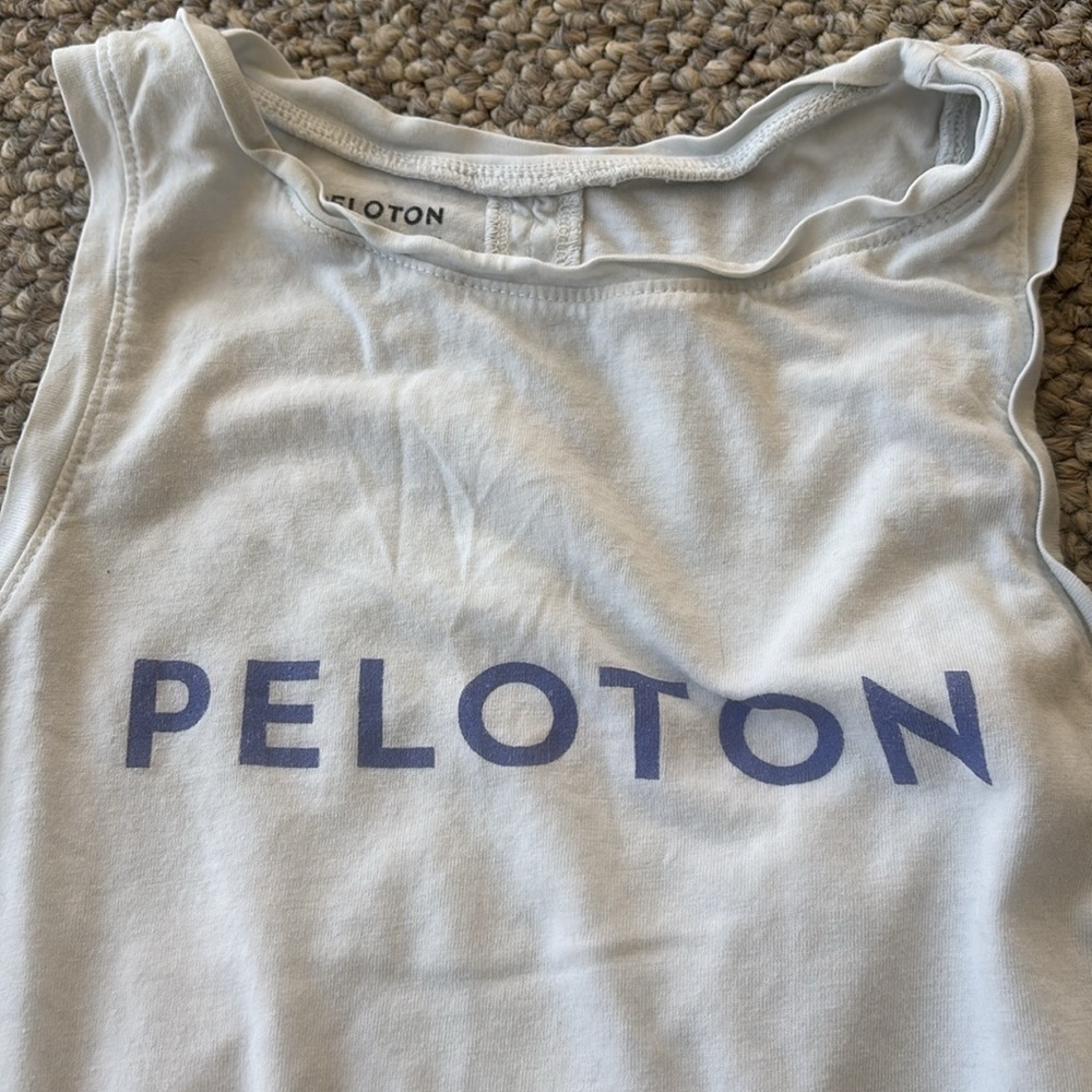 Peloton tank - Picture 2 of 3